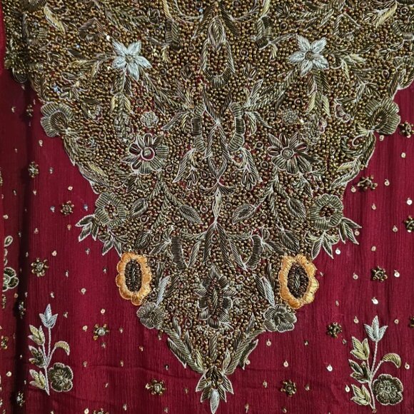 Pakistani/Indian/Desi Wedding Dress - Picture 8 of 10